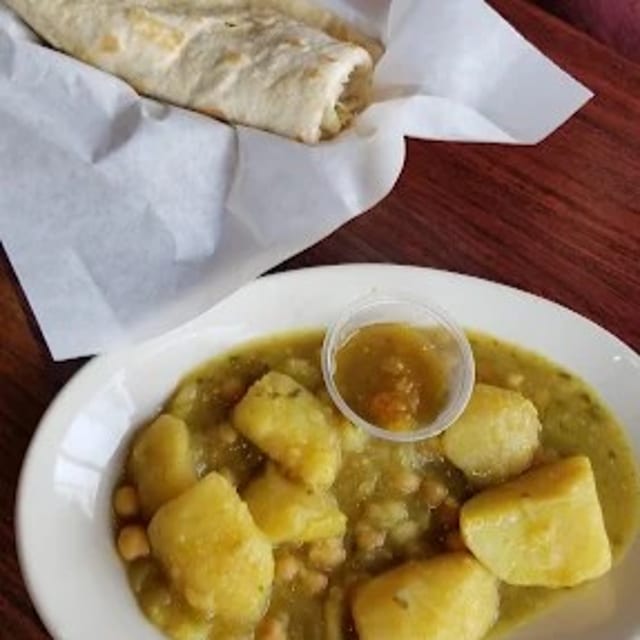 Dhalpuri Roti.